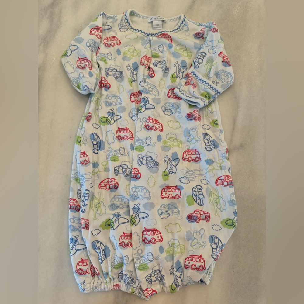 Kissy kissy baby boy convertible gown small
